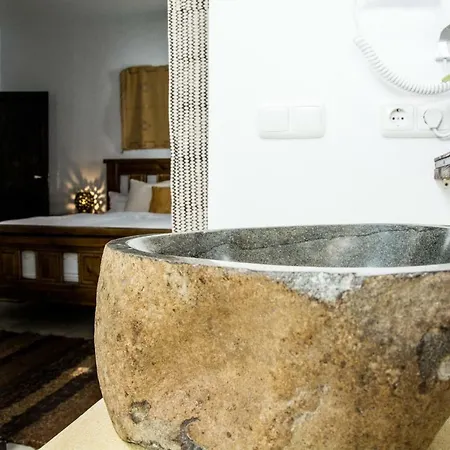 Casa - Jacuzzi, Wifi & Bbq 度假居 Tahiche